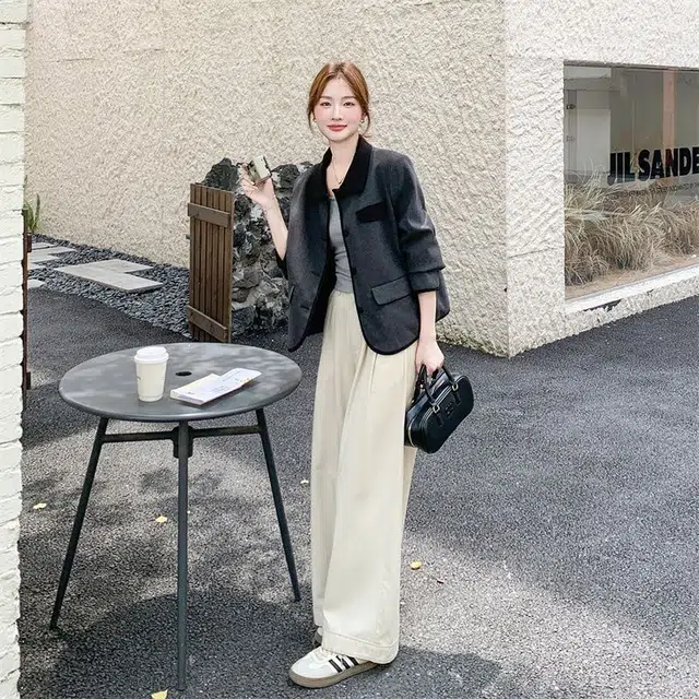 纤丝鸟 撞色翻领小香风女秋季轻奢高级感气质百搭超好看上衣截短外套 女款