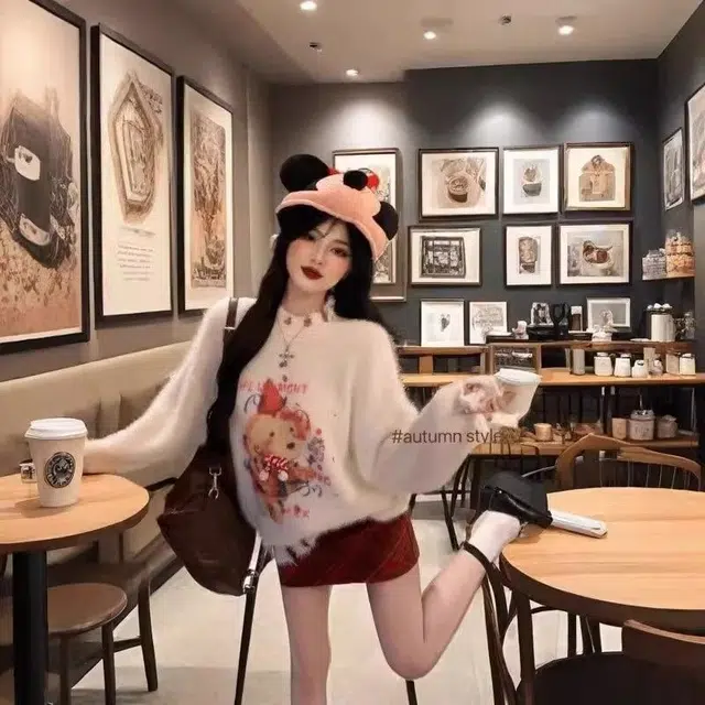 纤丝鸟 设计感复古甜心狗狗印花圆领氛围感宽松衫针织衫 女款