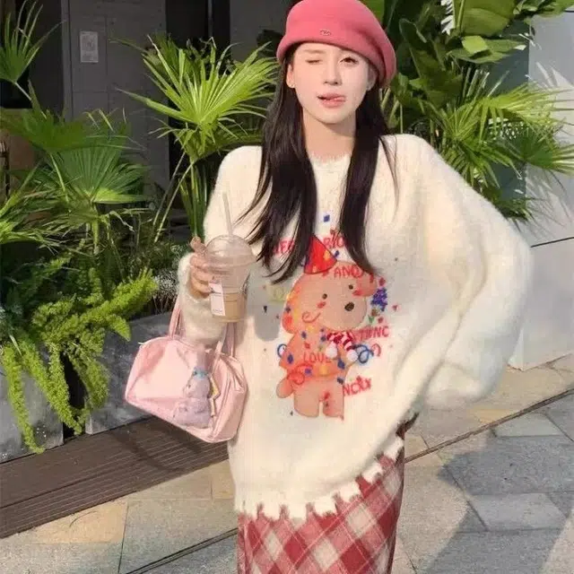 纤丝鸟 设计感复古甜心狗狗印花圆领氛围感宽松衫针织衫 女款