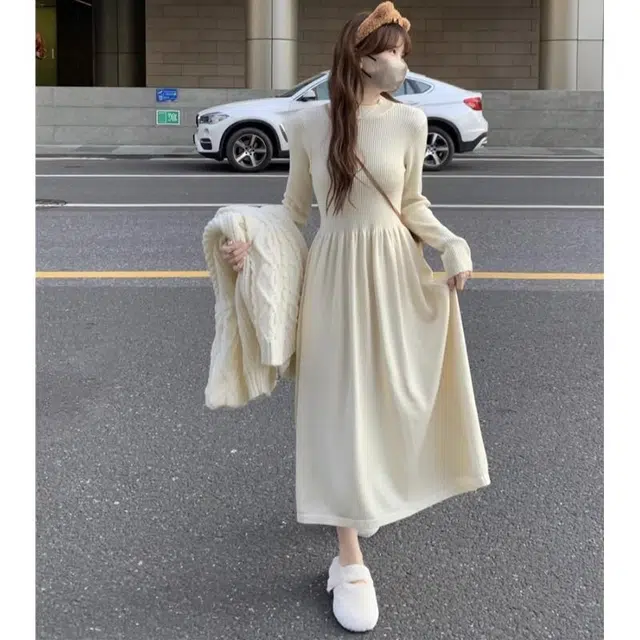 纤丝鸟 半高领法式修身显瘦收腰打底长袖连衣裙 女款