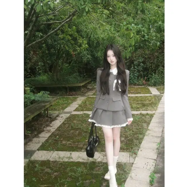 纤丝鸟 富家千金学院风收腰西装外套高腰百褶半身裙裙装套装 女款