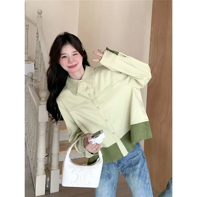 纤丝鸟 撞色拼接小清新翻领休闲设计感上衣截短外套 女款