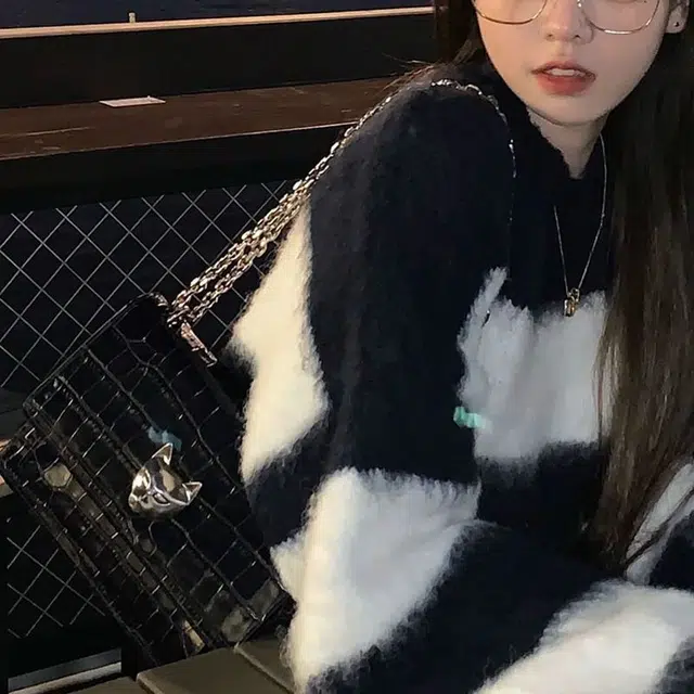 纤丝鸟 条纹水貂绒外穿韩版宽松软糯风洋气衫长袖针织衫 女款