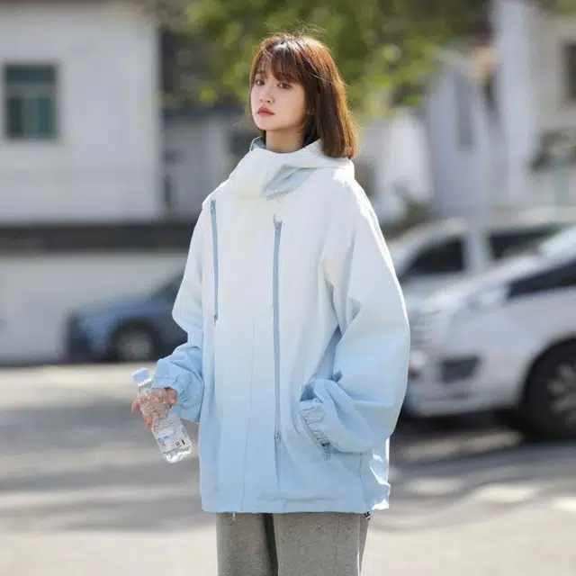 纤丝鸟 时尚渐变设计感色户外休闲连帽宽松上衣截短外套 女款