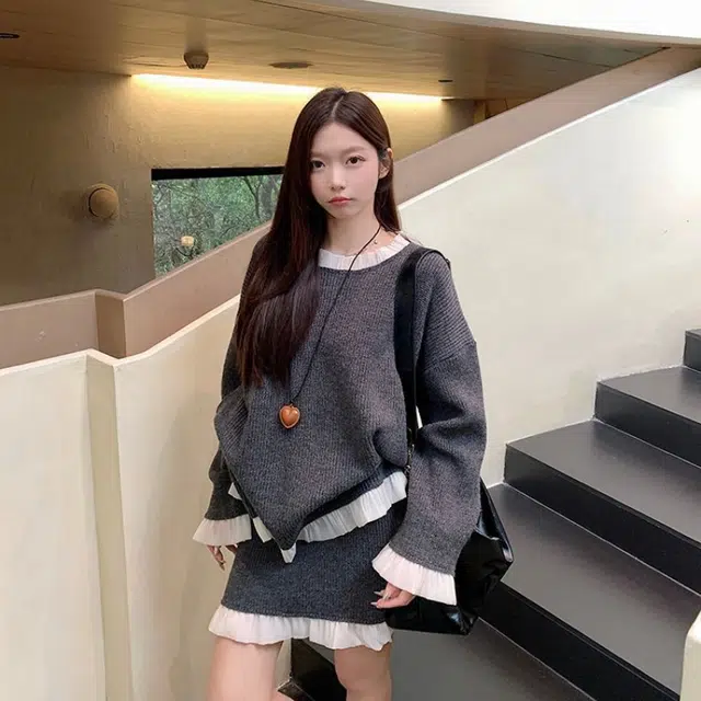 纤丝鸟 小香风气质套装设计感小众拼接半裙两件套针织衫 女款