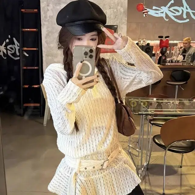 纤丝鸟 韩系镂空蕾丝荷叶边长袖小众设计舒适百搭针织衫 女款