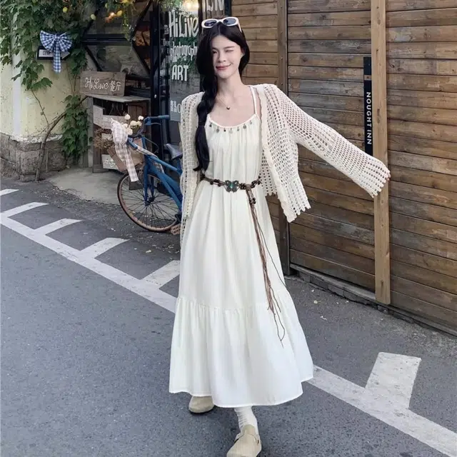 纤丝鸟 波西米亚风复古度假风褶皱设计感露背裙装套装 女款
