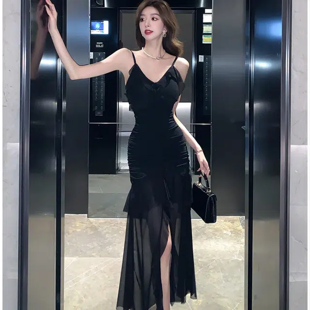 V