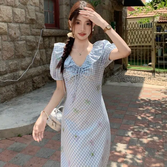 纤丝鸟 法式清新甜美风格纹别致收腰泡泡仙女碎花短袖连衣裙 女款