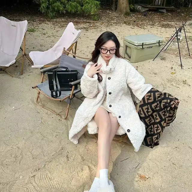 纤丝鸟 立领设计感软糯中长款宽松时尚百搭截短外套 女款