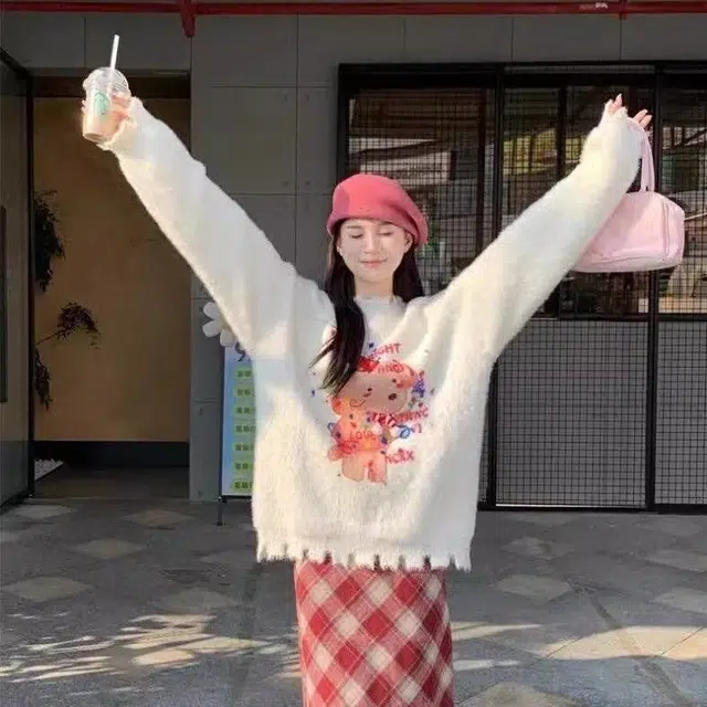 纤丝鸟 设计感复古甜心狗狗印花圆领氛围感宽松衫针织衫 女款