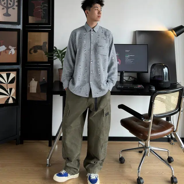 纤丝鸟 职场宽松百搭条纹设计感上衣破洞印花长袖衬衫 男女同款