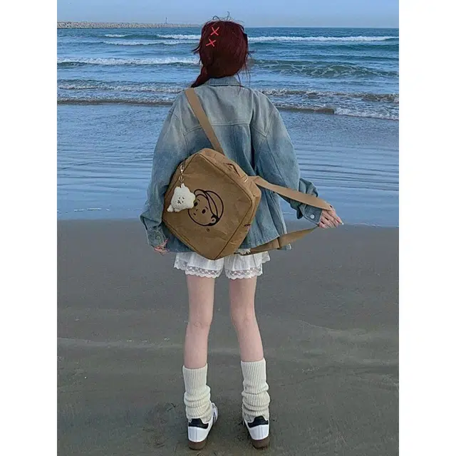 纤丝鸟 复古简约宽松显瘦设计感休闲百搭上衣潮截短外套 女款