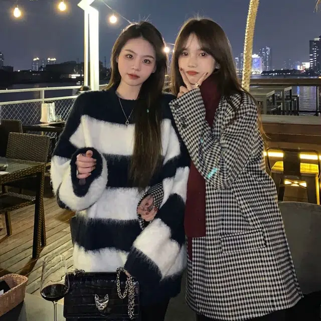 纤丝鸟 条纹水貂绒外穿韩版宽松软糯风洋气衫长袖针织衫 女款