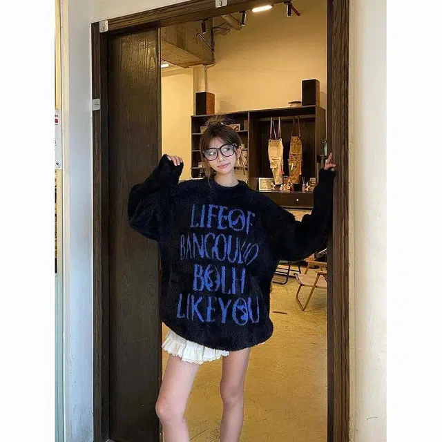 纤丝鸟 美式复古字母提花衫学生宽松软糯套头上衣针织衫 女款
