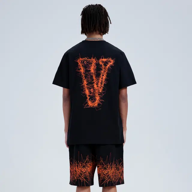 VLONE FRIENDS-LOGO T