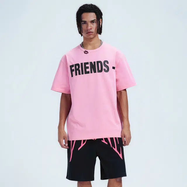 VLONE V LOGO Kiss T