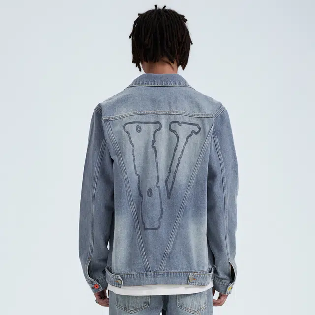 VLONE LOGO