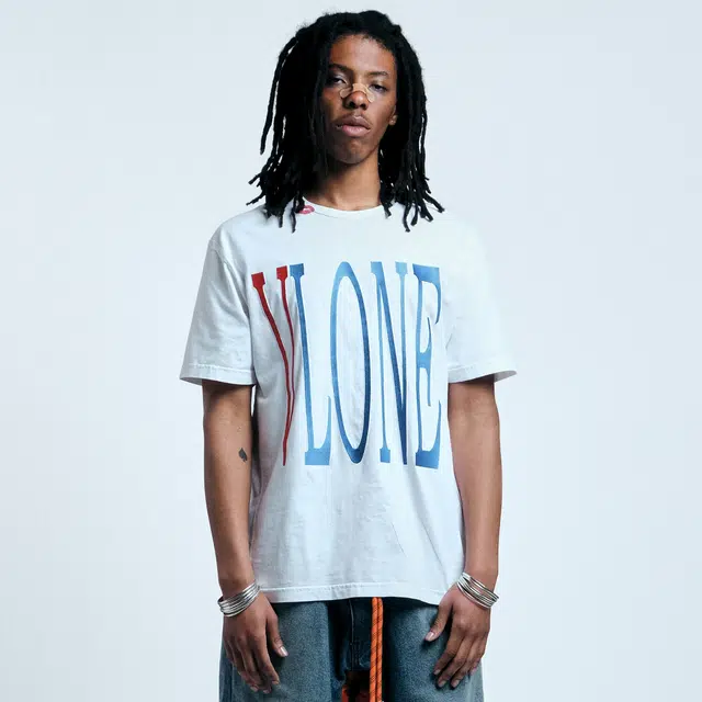 VLONE Staple kiss VLogo T