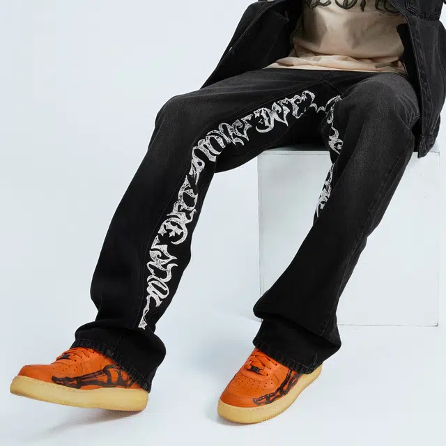 VLONE