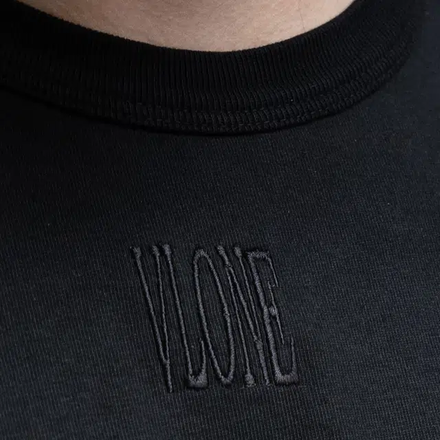 VLONE V T