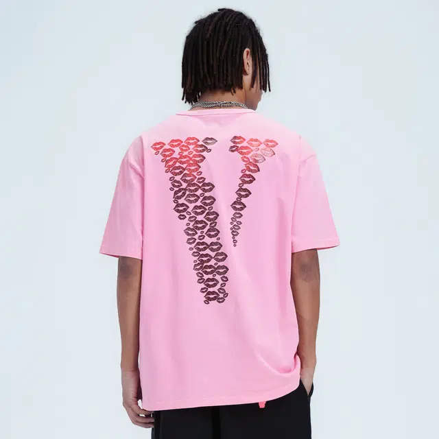 VLONE V LOGO Kiss T