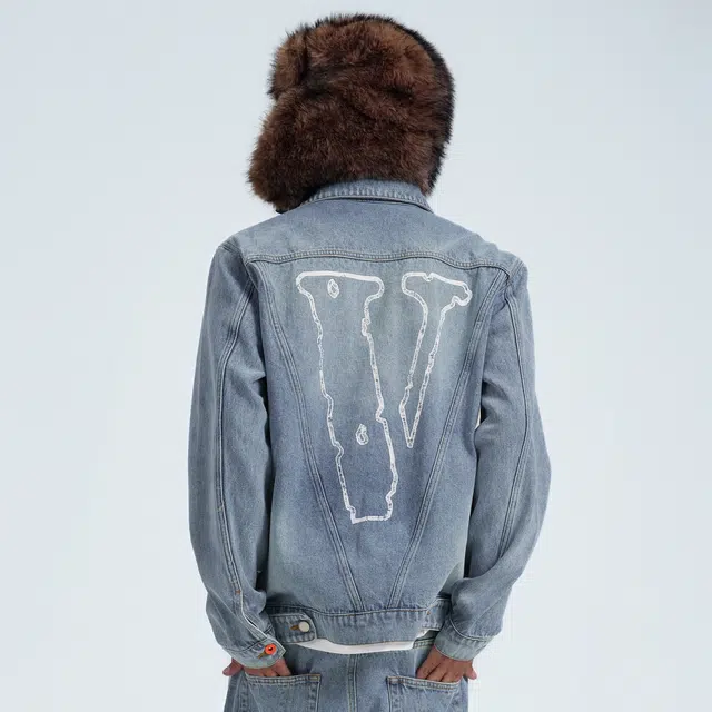 VLONE LOGO