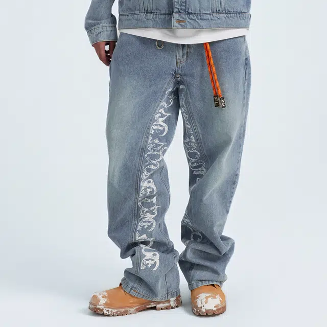 VLONE