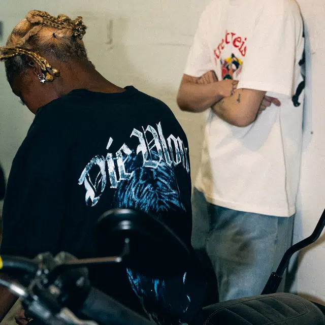 VLONE TSFFPVNTHER V T
