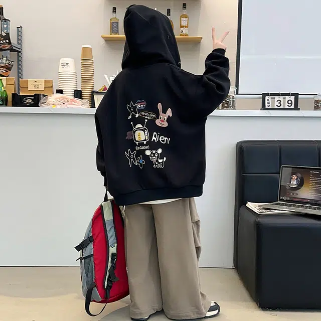 木木屋夹克外套 舒适连帽拉链亲肤 青少年