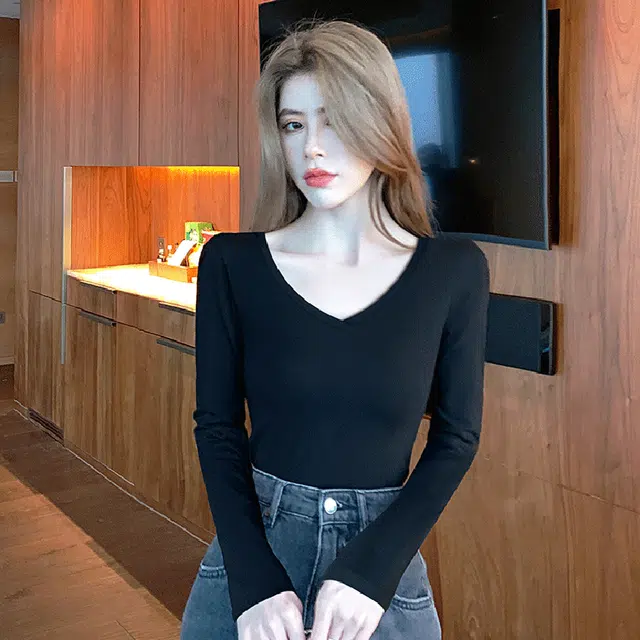 V T