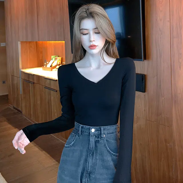 V T