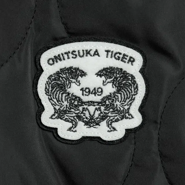 Onitsuka Tiger QUILTED JACKET