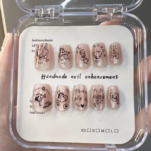 嘉比兔 线条小新  穿戴甲 短梯猫眼纯色 可爱