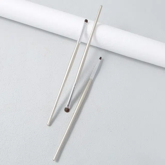 嘉比兔  动物毛化妆刷套装香槟金遮瑕眼影刷卧蚕高光专业美妆工具 便携细节