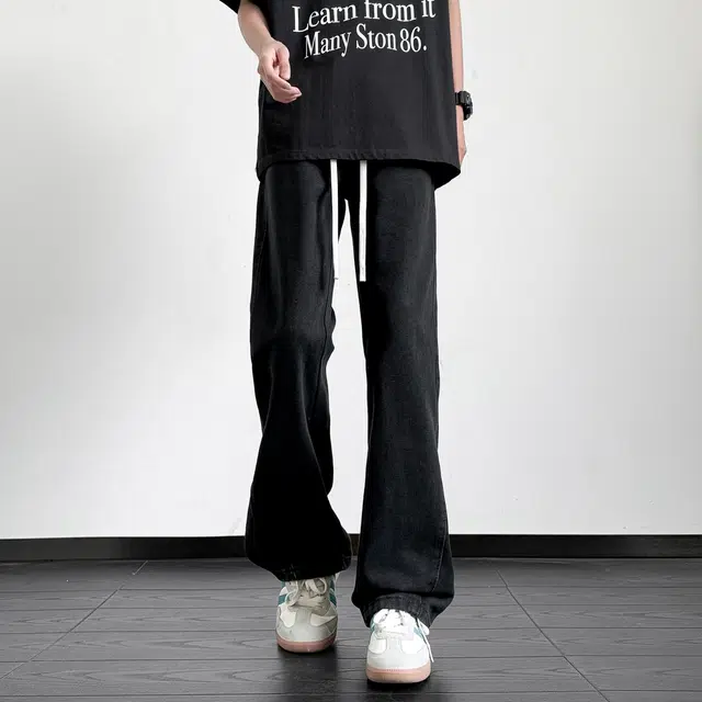 华夏儿女 美式高街潮牌时尚百搭宽松直筒微喇夏季显高氛围感中腰垂感日常通勤牛仔裤 男女同款