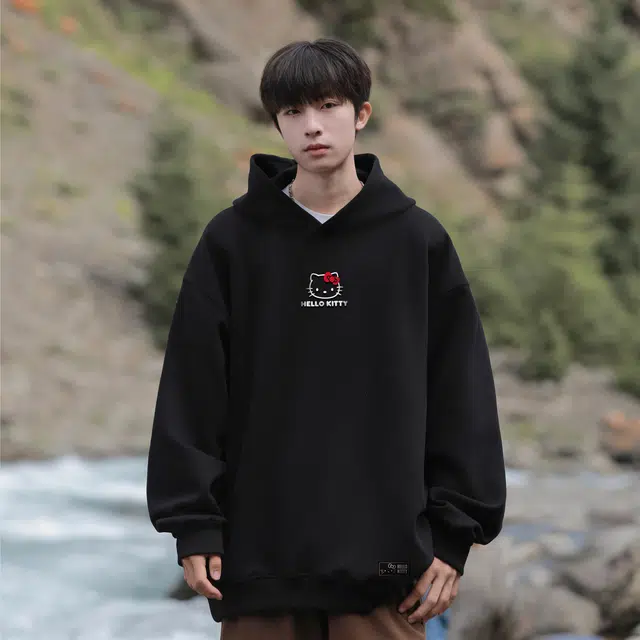 Sanrio x HelloKitty SS25