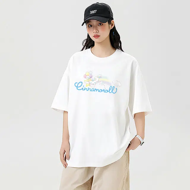 Sanrio x CINNAMOROLL T