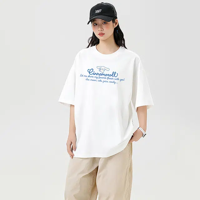 Sanrio Cinnamoroll T