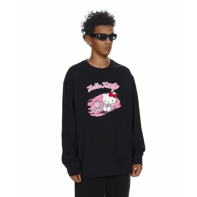 Sanrio x Hello Kitty SS25 T