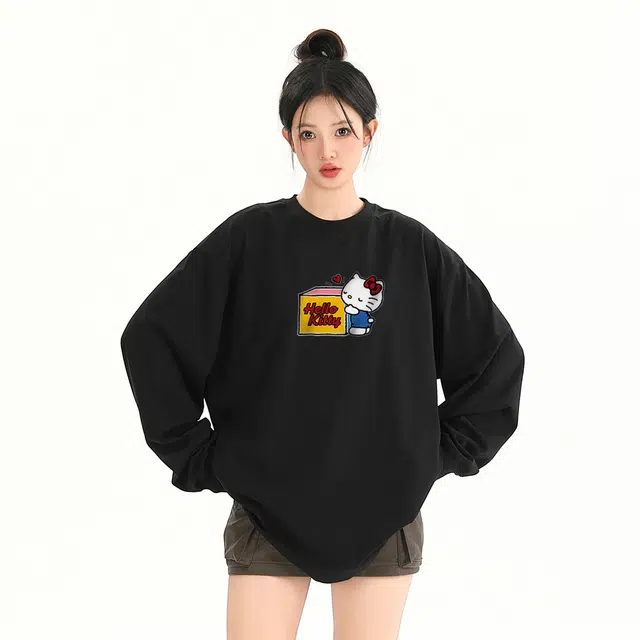 Sanrio x Hello Kitty SS25 T