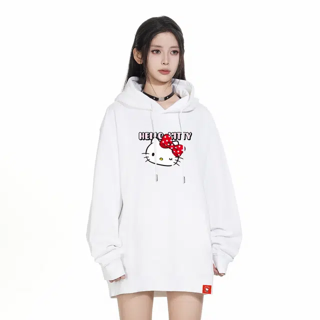 Sanrio x HelloKitty SS25 420