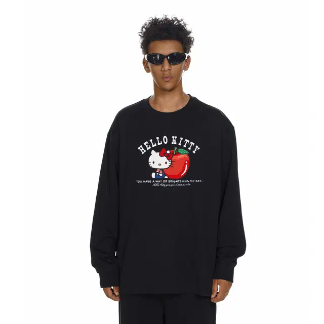 Sanrio x Hello Kitty T