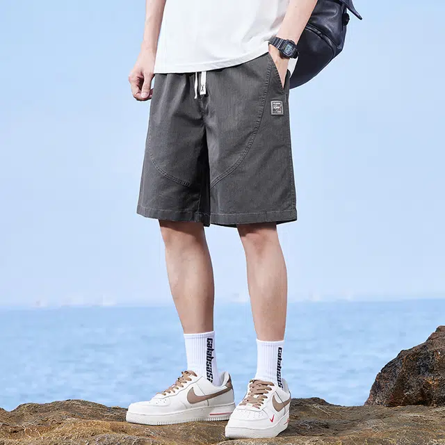 海尔斯 时尚百搭松紧腰宽松直筒系带休闲短裤 男款