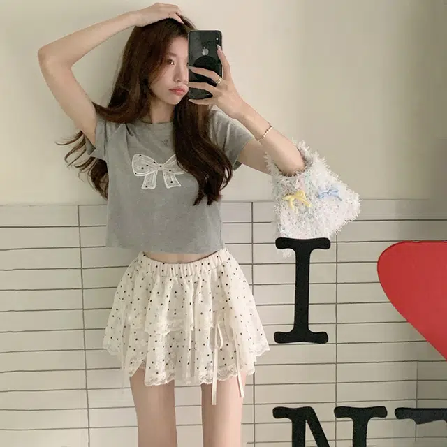 SYEEE WITH U T
