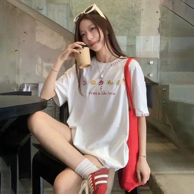 SYEEE WITH U T