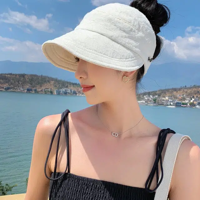 雅鹿 优雅气质泡泡花纹褶皱纯色百搭轻薄透气防紫外线休闲 聚酯纤维 防晒帽 女款