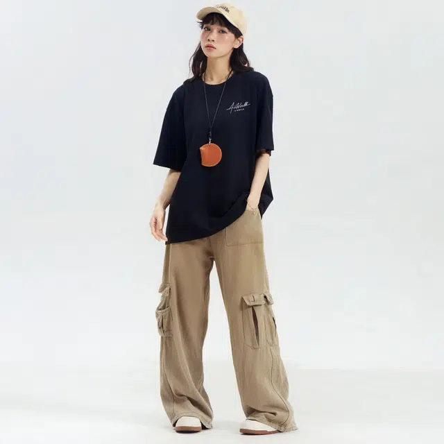 Airwalk T