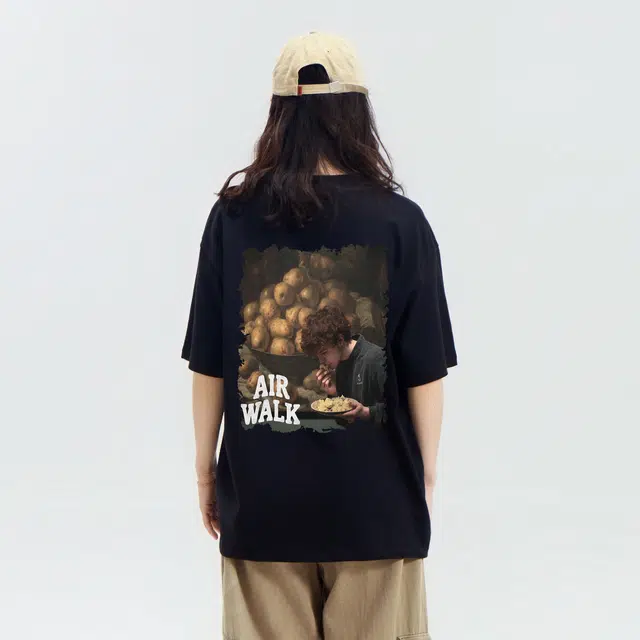 Airwalk T