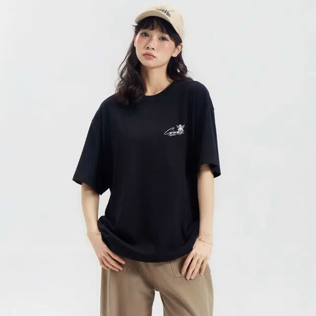 Airwalk T